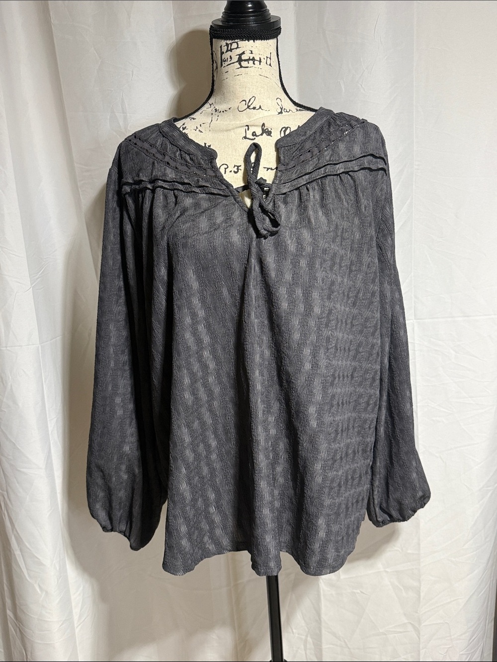Maurices Charcoal Gray Peasant Blouse